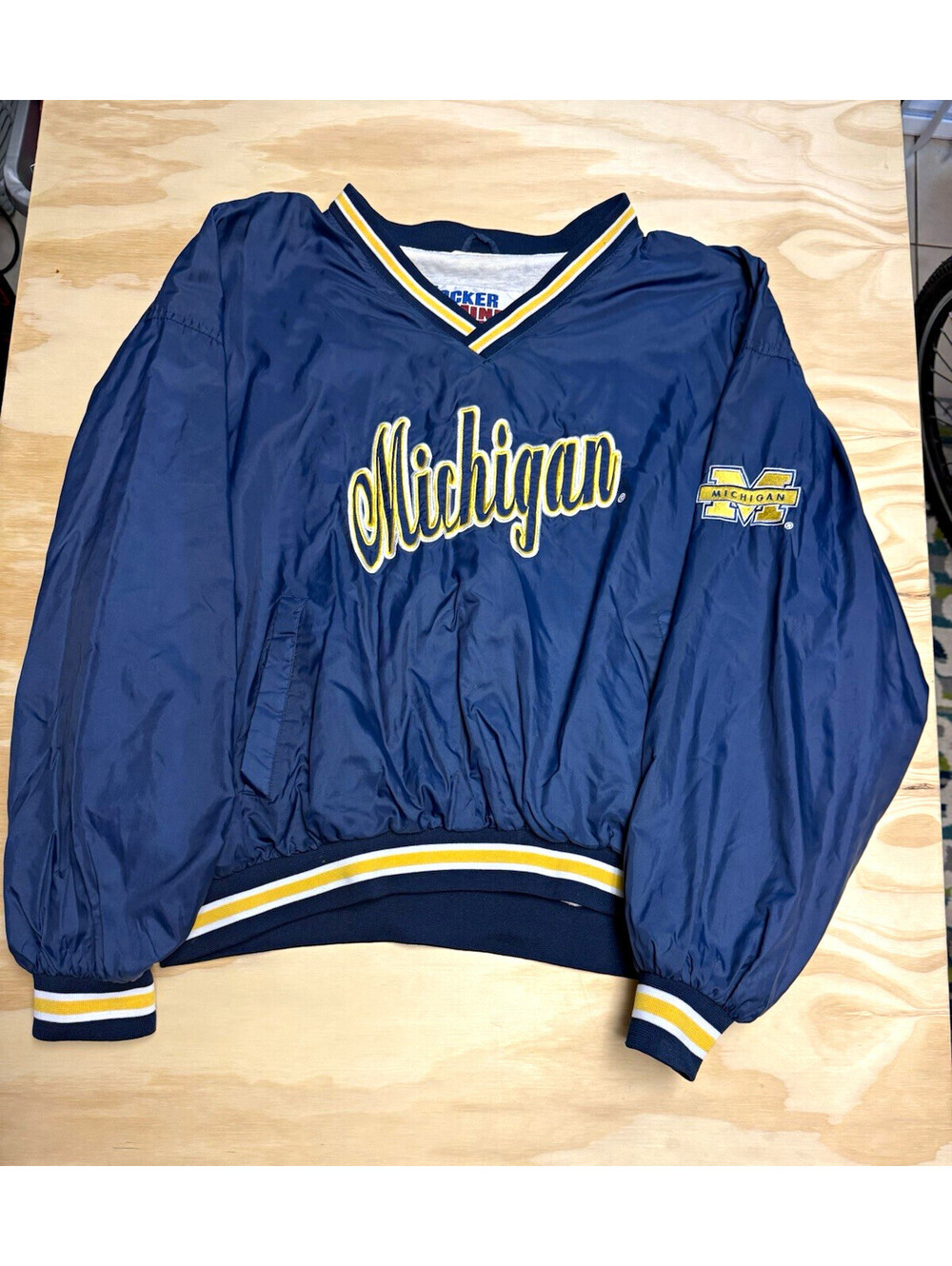 Locker Line Michigan Wolverines Pullover Jacket Blue Yellow Size XL